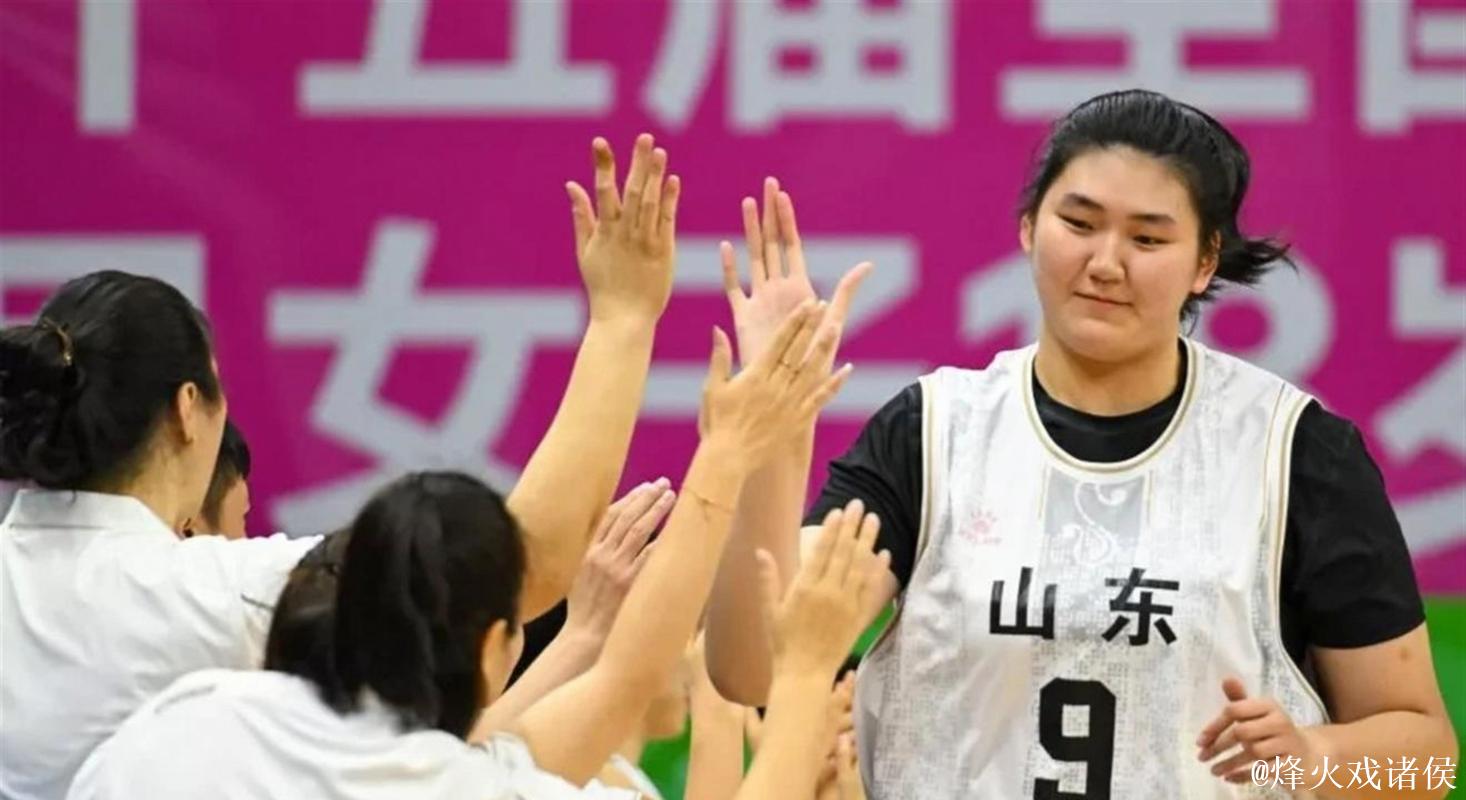 “小巨人”张子宇WCBA首秀惊艳 替补登场砍下15分6板